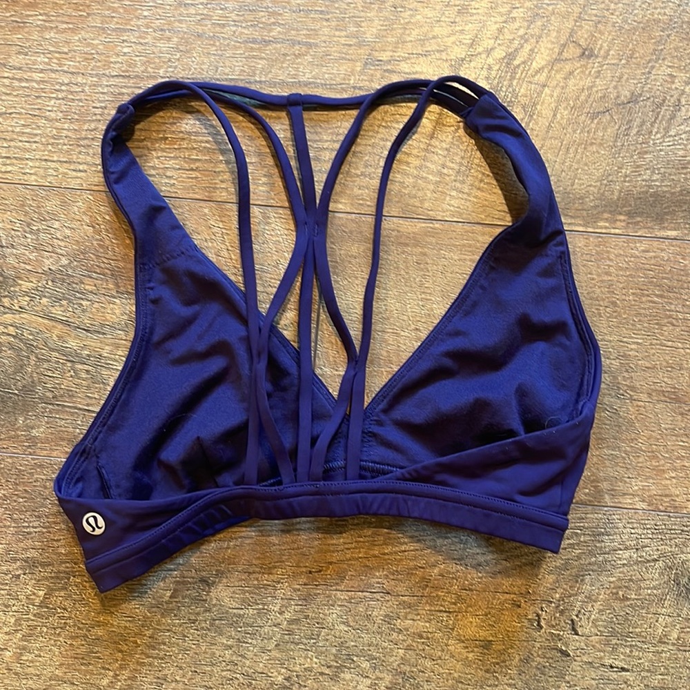 Lululemon Bra Size 4 - no liner